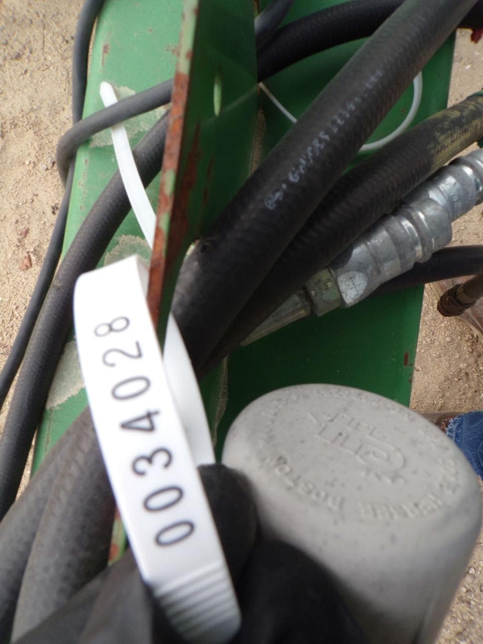 Image of John Deere 1760 Image 1