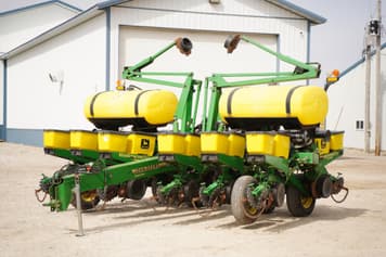 Main image John Deere 1760