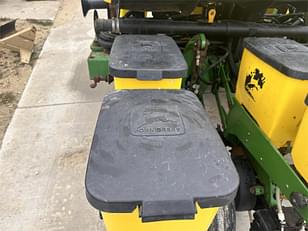 Main image John Deere 1760 12