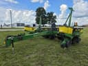 John Deere 1760 Image