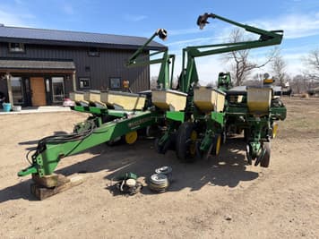 Main image John Deere 1760