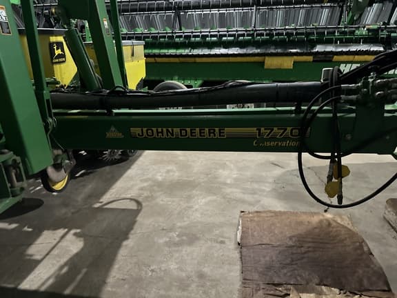 Image of John Deere 1770 equipment image 2