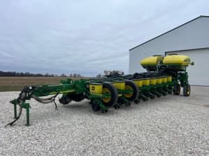 2008 John Deere 1770 Image