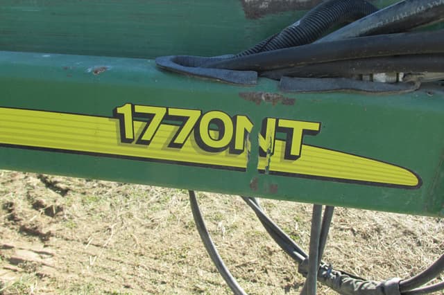 Image of John Deere 1770 equipment image 1
