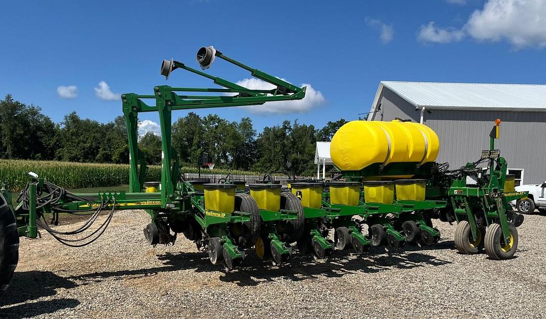 Image of John Deere 1770 Primary image