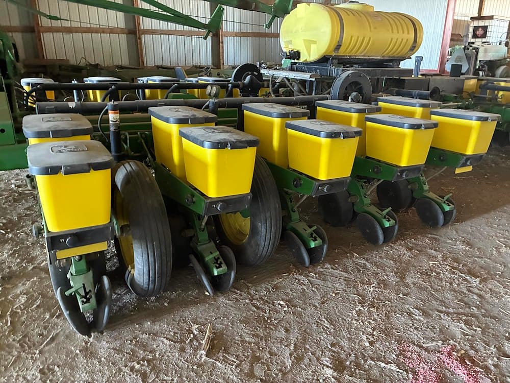 Image of John Deere 1770 Primary Image