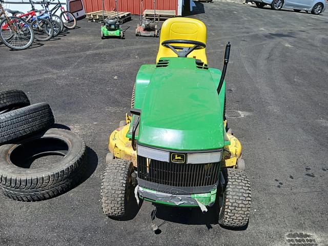 Image of John Deere LX178 equipment image 1
