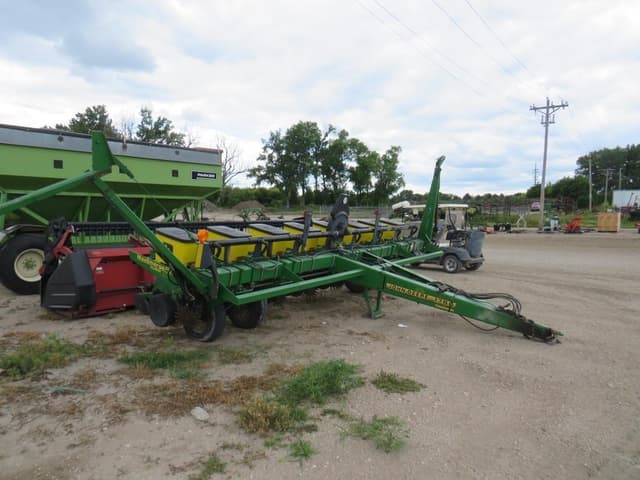 Image of John Deere 1750 equipment image 2