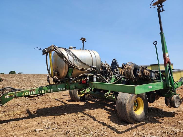 Main image John Deere 1780 3