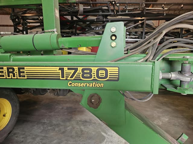 Image of John Deere 1780 equipment image 3