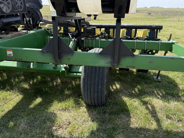 Image of John Deere 1780 equipment image 4