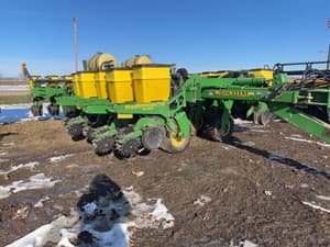 John Deere 1780 Image