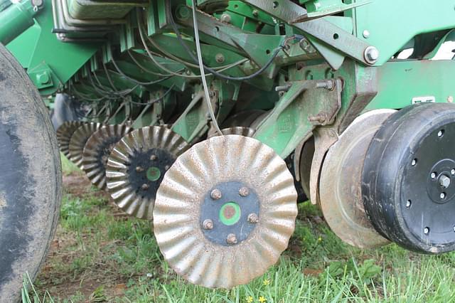 Image of John Deere 1780 equipment image 2