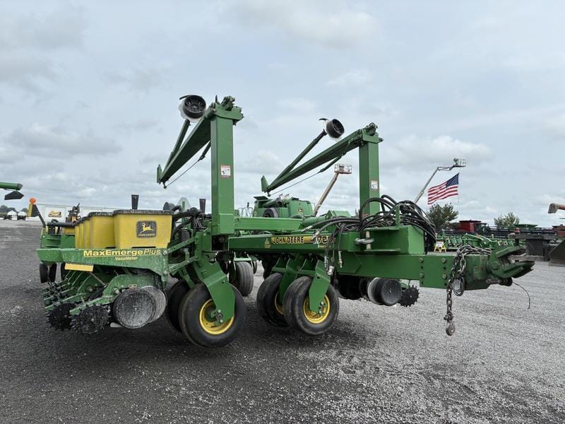 John Deere 1780 Equipment Image0