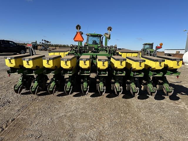 Image of John Deere 1780 equipment image 3