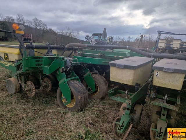 Image of John Deere 1780 equipment image 2