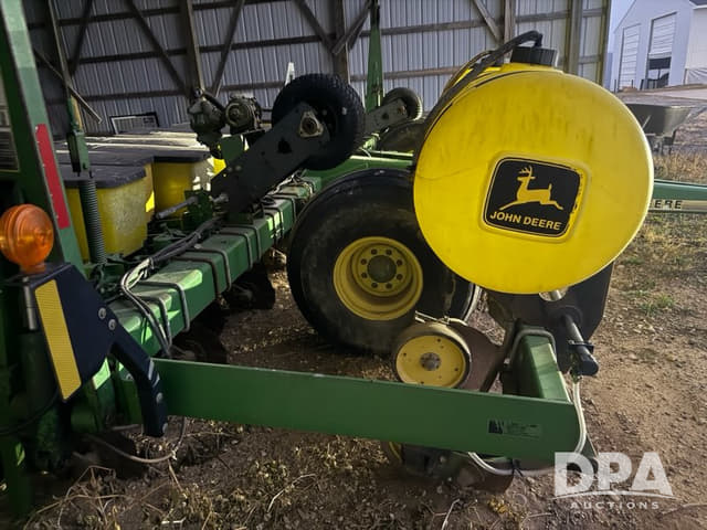 Image of John Deere 1780 equipment image 3