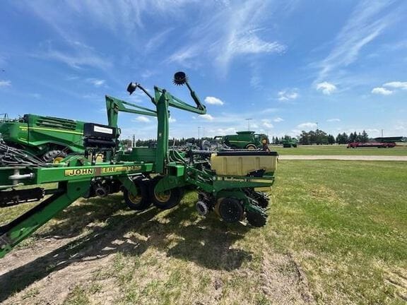 John Deere 1780 Equipment Image0
