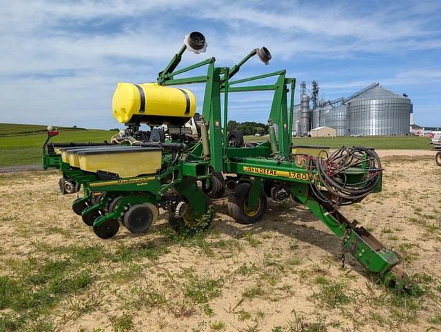 Image of John Deere 1780 equipment image 1