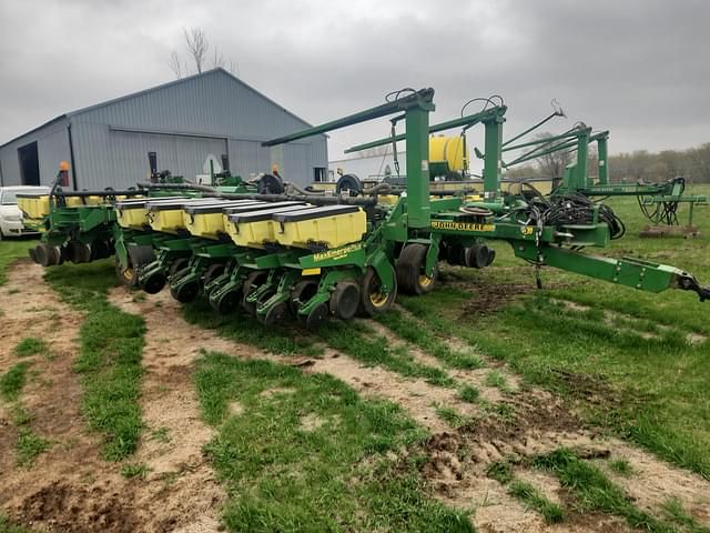 Image of John Deere 1780 equipment image 1
