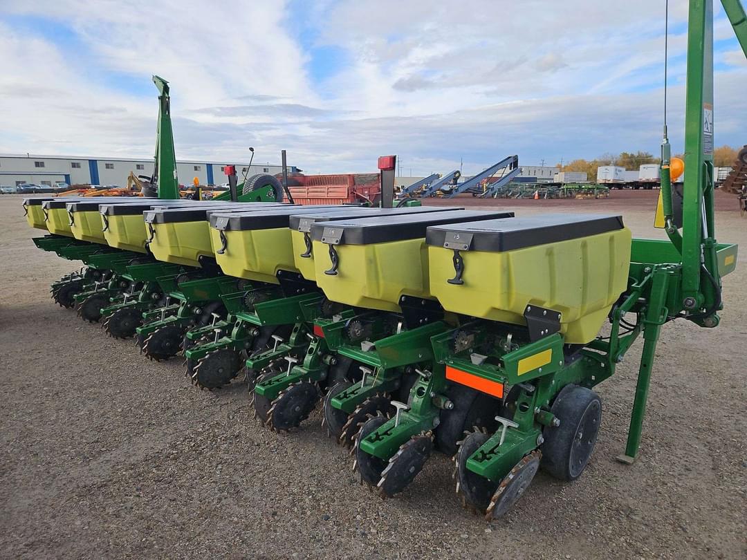 Image of John Deere 1785 Primary image