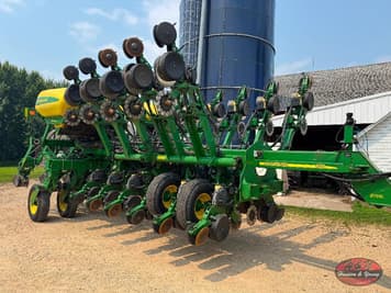 Main image John Deere 1790