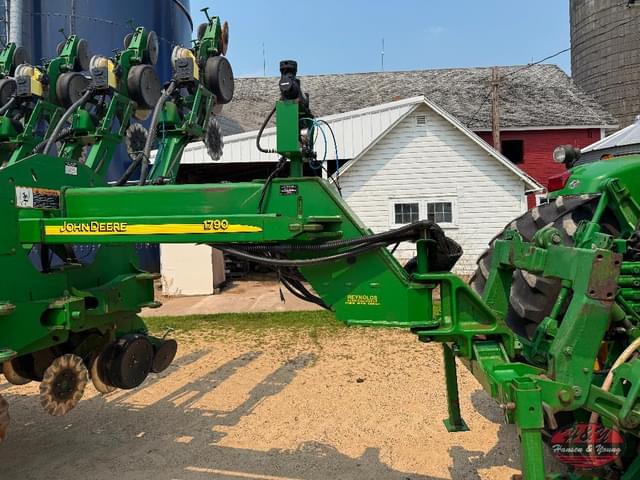 Image of John Deere 1790 equipment image 3