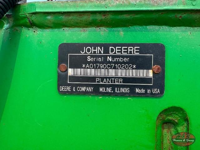 Image of John Deere 1790 equipment image 2