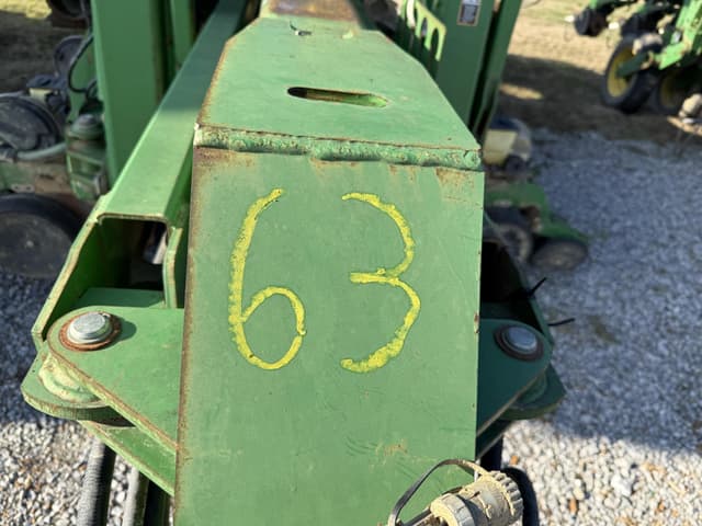 Image of John Deere 1790 equipment image 2