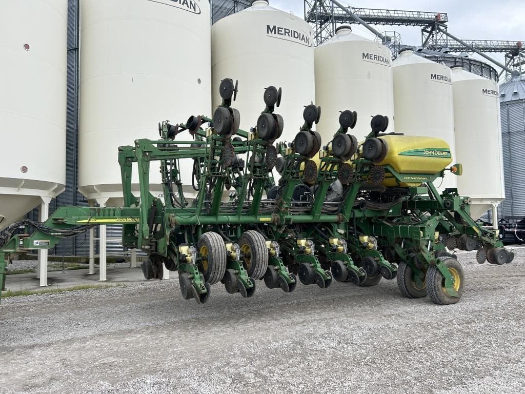 Image of John Deere 1790 Primary image