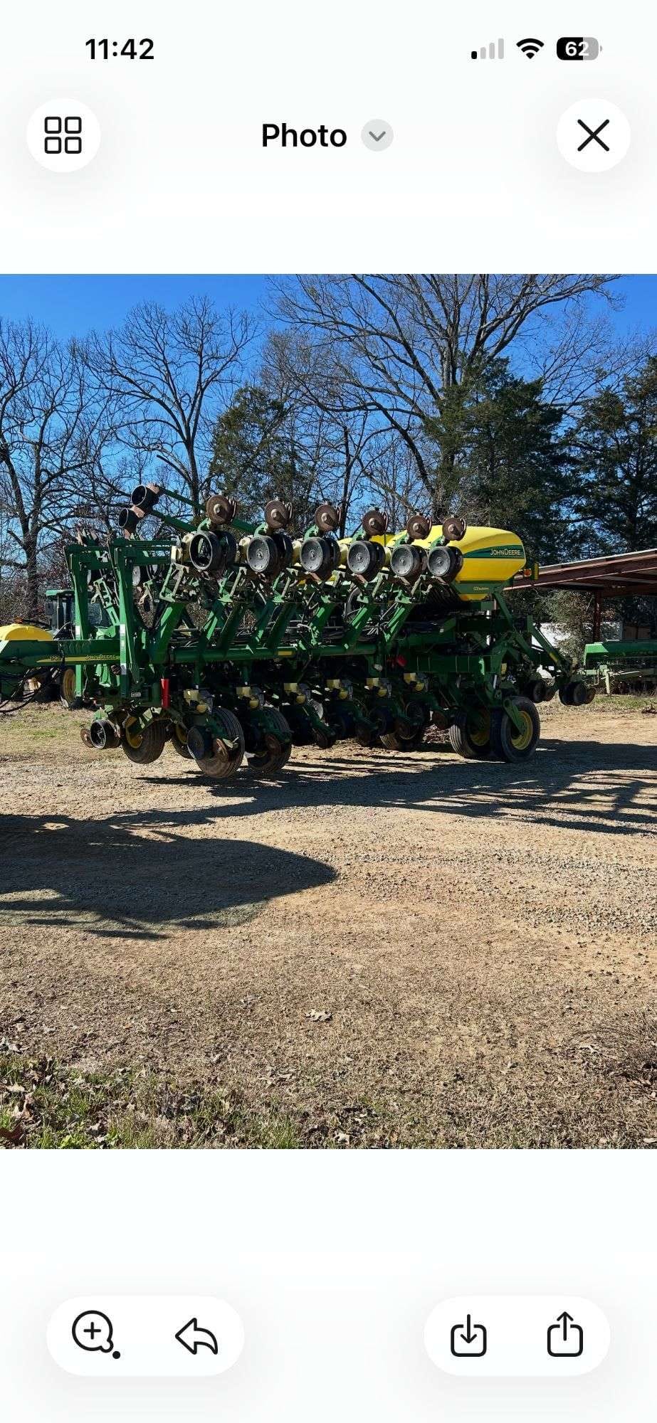 John Deere 1790 Equipment Image0
