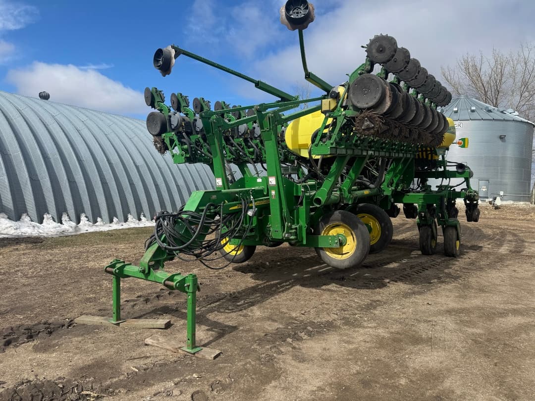 Image of John Deere 1790 Primary image