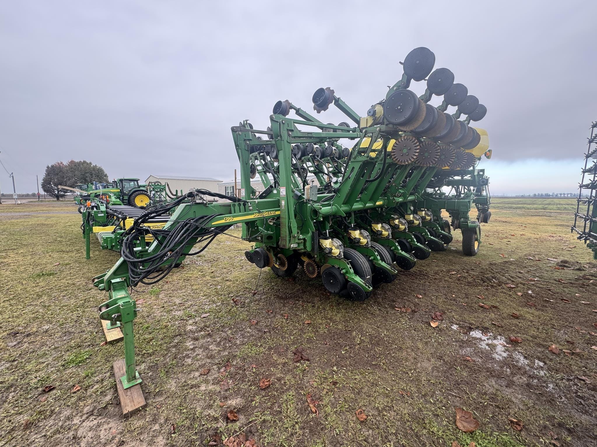 Main image John Deere 1790