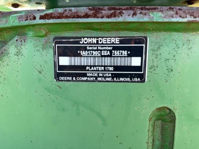 Image of John Deere 1790 equipment image 1