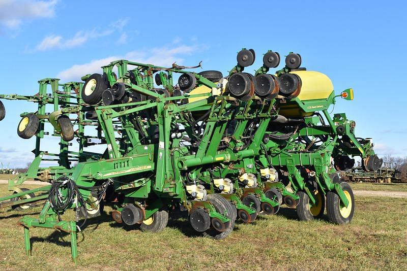 Image of John Deere 1790 Primary image