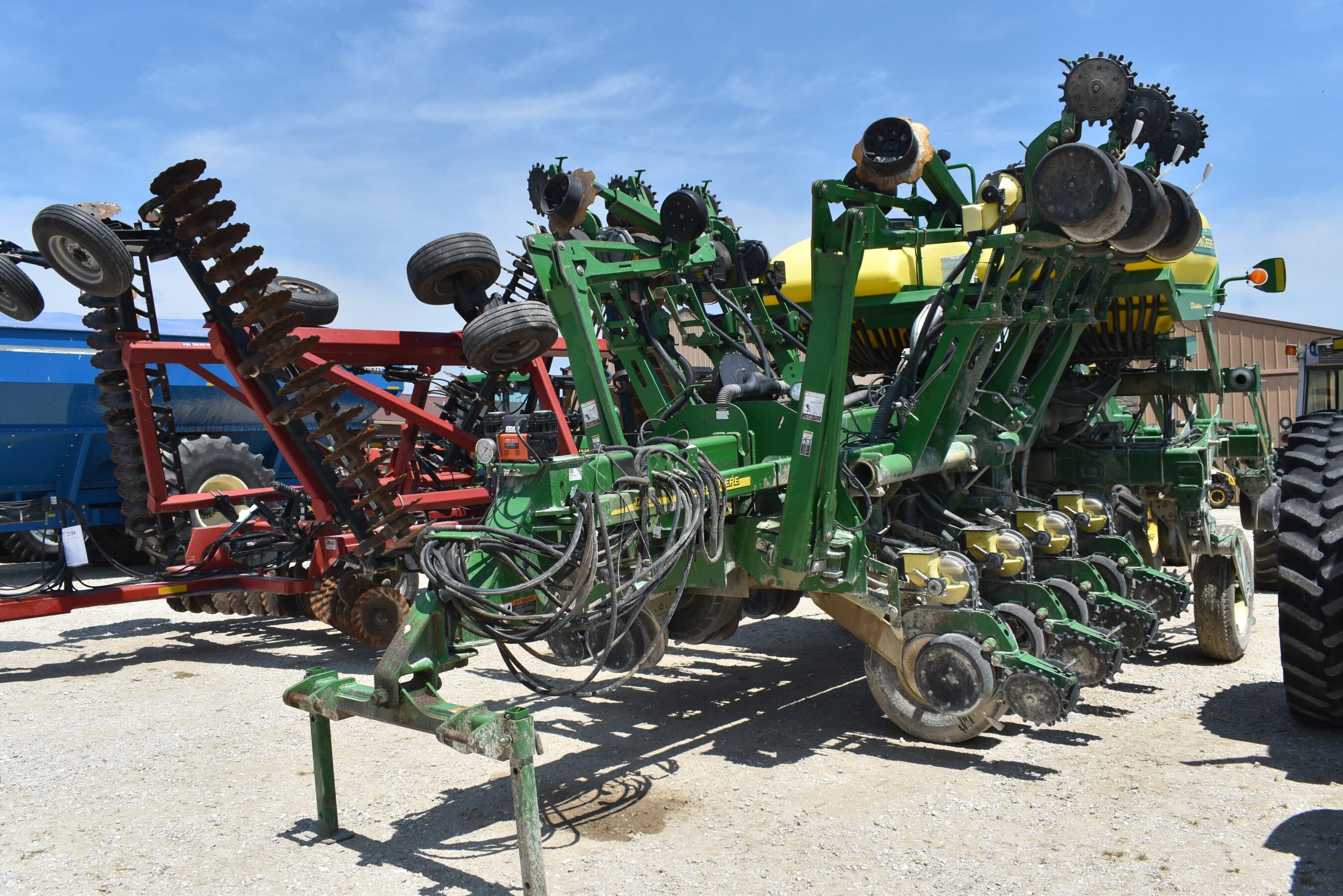 John Deere 1790 Equipment Image0