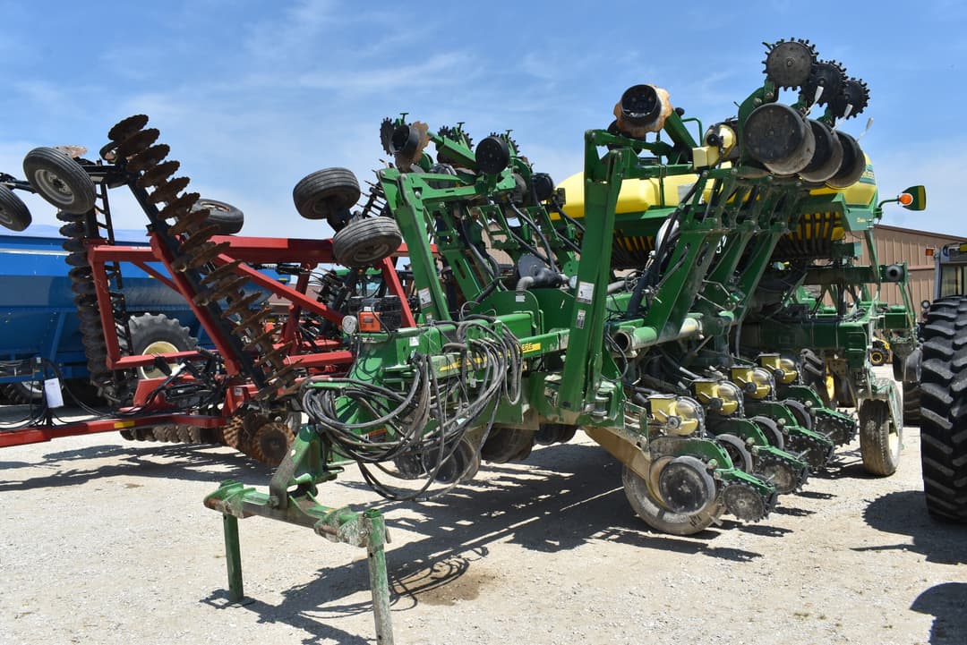 Image of John Deere 1790 Primary image