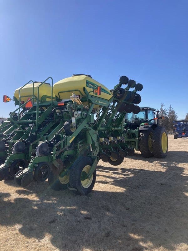 Image of John Deere 1790 equipment image 4