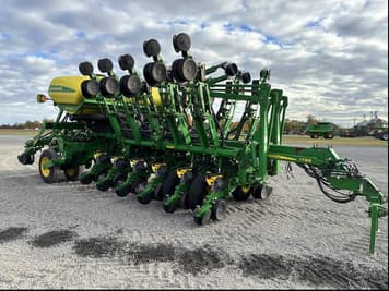 Main image John Deere 1795