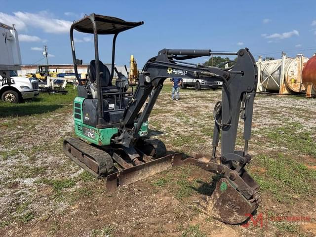 Image of John Deere 17D equipment image 2