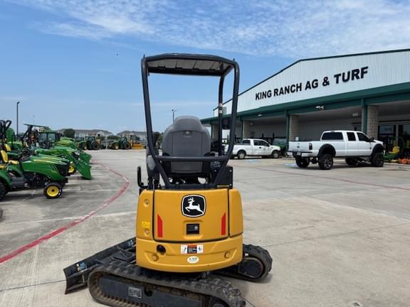 Image of John Deere 17G equipment image 3