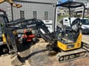 John Deere 17G Image