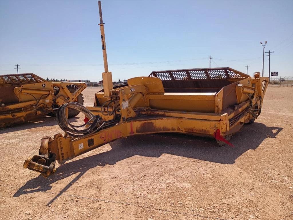 John Deere 1812C Equipment Image0