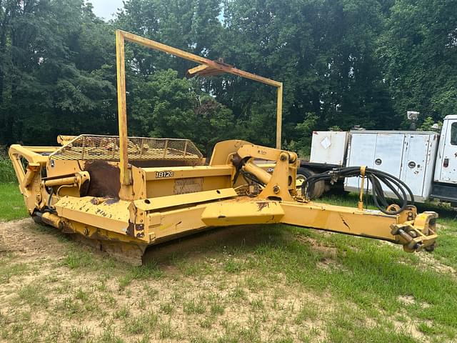 Image of John Deere 1812C equipment image 1
