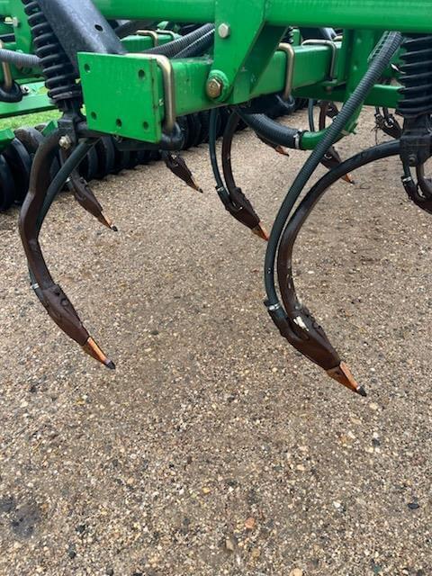 Image of John Deere 1820 equipment image 4