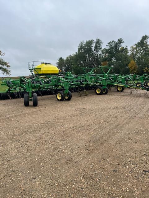 Image of John Deere 1820 Primary image