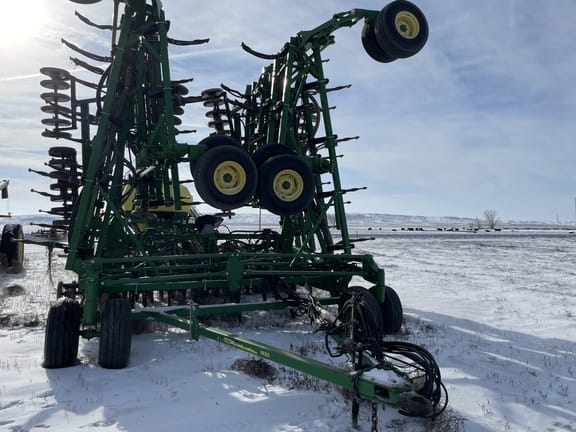 SOLD - John Deere 1830 Stock No. 351708 Planting with 61 ft