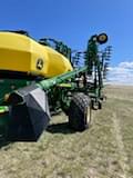 Image of John Deere 1835 equipment image 3