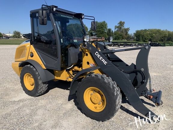 John Deere 184G Equipment Image0