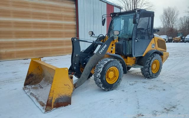 Image of John Deere 184G equipment image 1